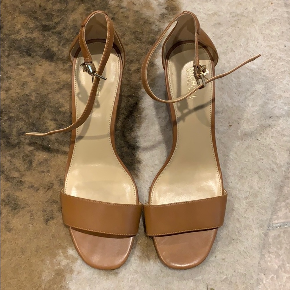 Michael Kors Fiona wedge sandals